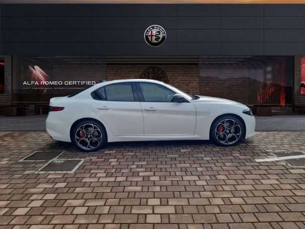 Alfa Romeo Giulia Q4 154 kW image number 4