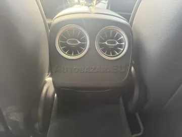 Car image 48