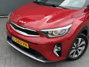 Car image 33