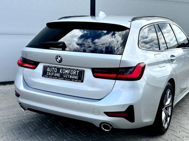 BMW 320d Touring Sport Line 140 kW image number 14