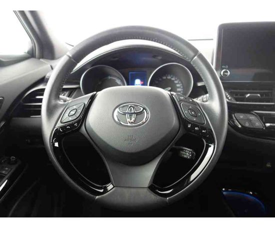 Toyota C-HR 90 kW image number 10