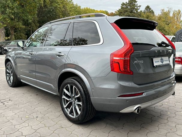 Volvo XC90 AWD Momentum 165 kW image number 4