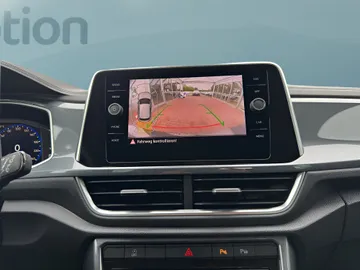Car image 29