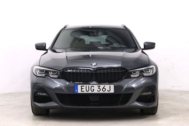 BMW 330i Touring xDrive M Sport 190 kW image number 3