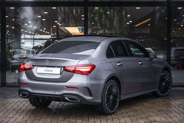 Mercedes-Benz A 250 e 160 kW image number 8