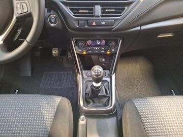 Car image 13