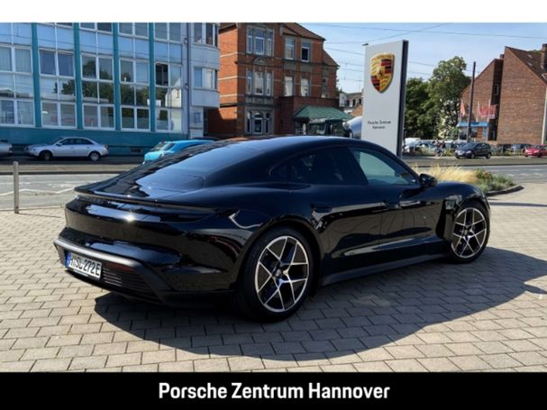 Porsche Taycan 320 kW image number 36