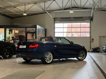 Car image 33