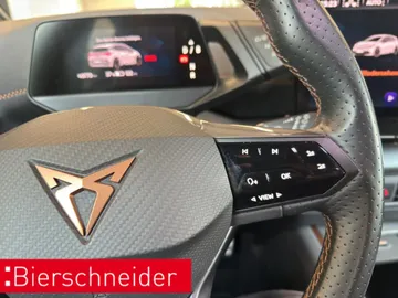 Car image 36