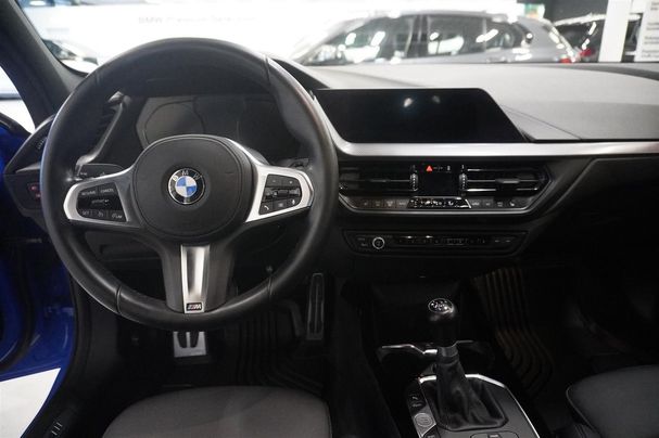 BMW 118i 104 kW image number 4