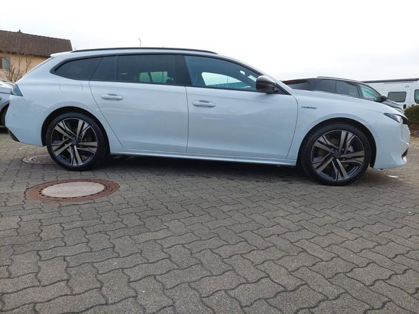 Peugeot 508 SW Hybrid 225 GT e-EAT8 165 kW image number 4