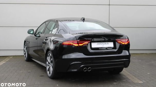 Jaguar XE 150 kW image number 7