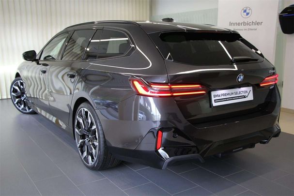 BMW 540d Touring xDrive 210 kW image number 2