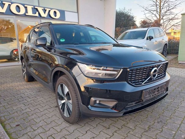 Volvo XC40 R Recharge Plug-in Hybrid T4 Design 155 kW image number 2