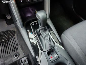 Car image 29