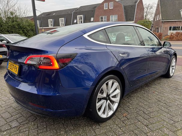 Tesla Model 3 60 Plus 239 kW image number 6