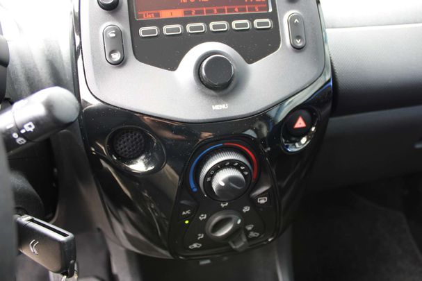 Citroen C1 VTi FEEL 53 kW image number 11