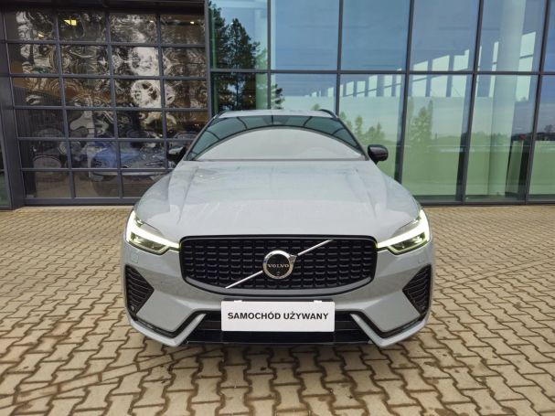 Volvo XC60 AWD 145 kW image number 4