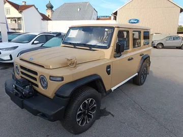 Car image 2