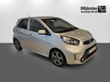 Car image 3
