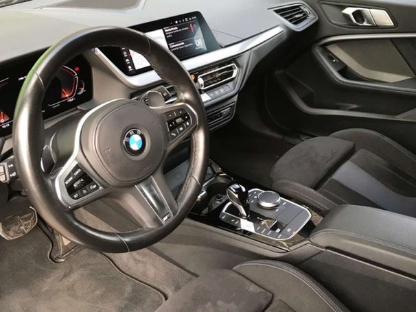 BMW 135i 235 kW image number 11