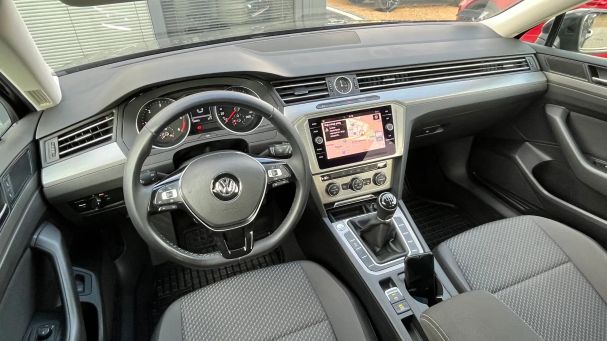 Volkswagen Passat 2.0 TDI Comfortline 110 kW image number 39