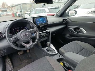 Car image 12