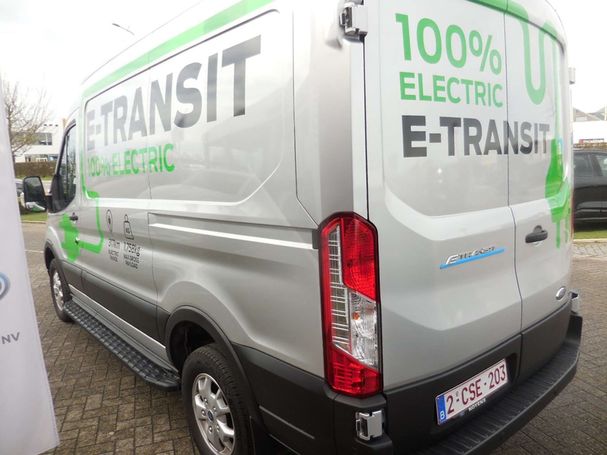 Ford E-Transit Trend 198 kW image number 5