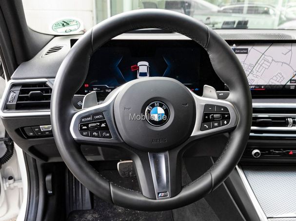 BMW 320i xDrive 135 kW image number 11