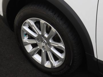 Car image 28