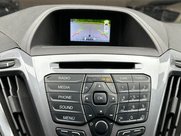 Car image 26