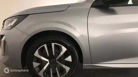 Car image 20