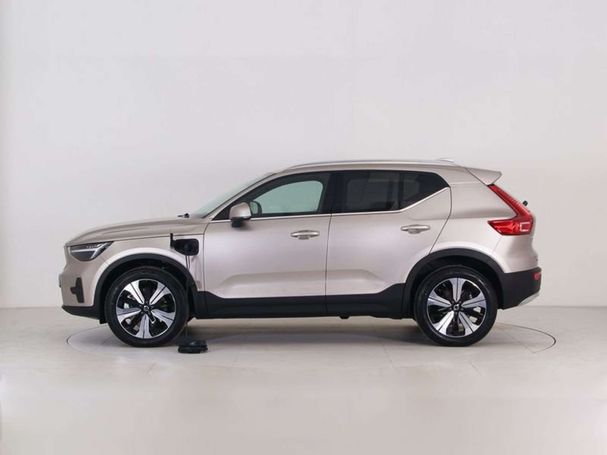 Volvo XC40 Recharge Plug-in Hybrid T4 155 kW image number 2