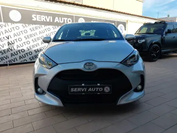 Car image 4