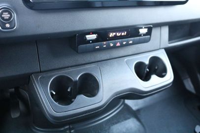 Car image 41