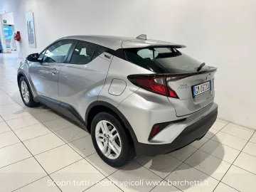 Car image 4