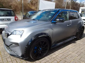 Car image 2