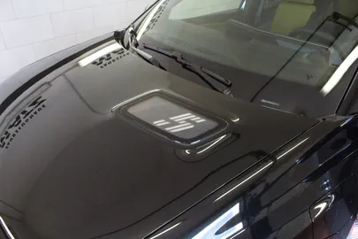 Car image 47