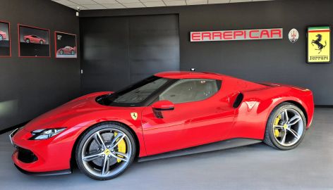 Car image 26