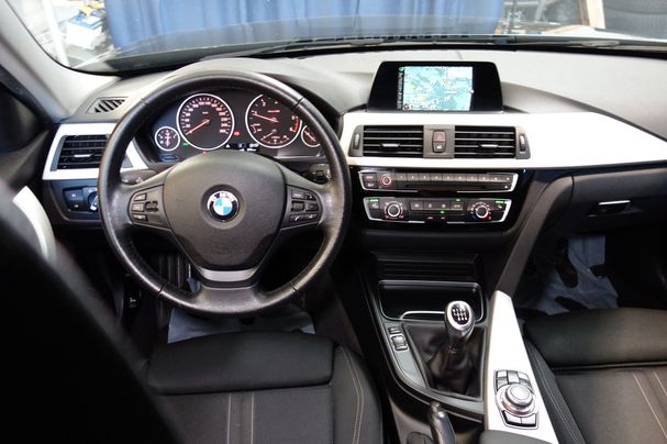 BMW 320d 140 kW image number 35