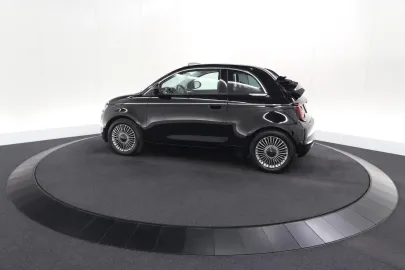 Car image 33