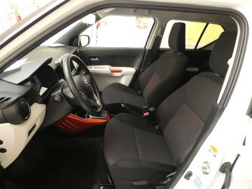 Car image 5