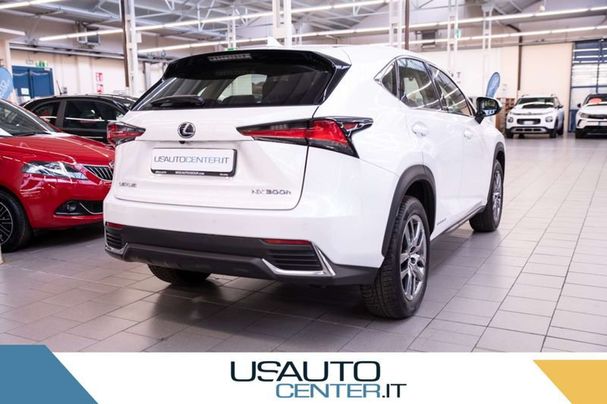 Lexus NX 300 h 145 kW image number 4