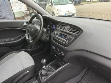 Car image 20