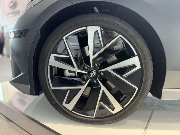 Hyundai Ioniq 6 168 kW image number 12