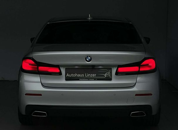 BMW 520d xDrive 140 kW image number 33