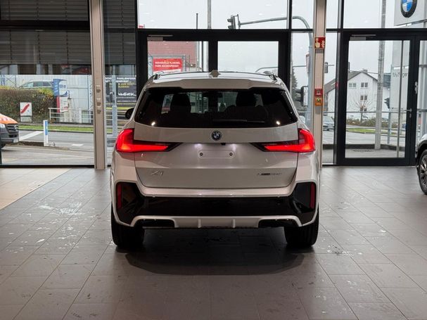 BMW X1 xDrive18i 110 kW image number 4