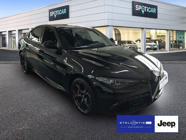 Alfa Romeo Giulia 2.9 V6 Bi-Turbo Quadrifoglio 375 kW image number 2