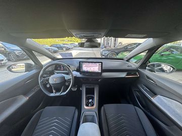 Car image 35