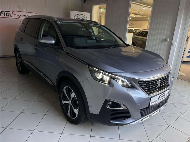 Peugeot 5008 BlueHDi 120 EAT6 Allure 88 kW image number 2